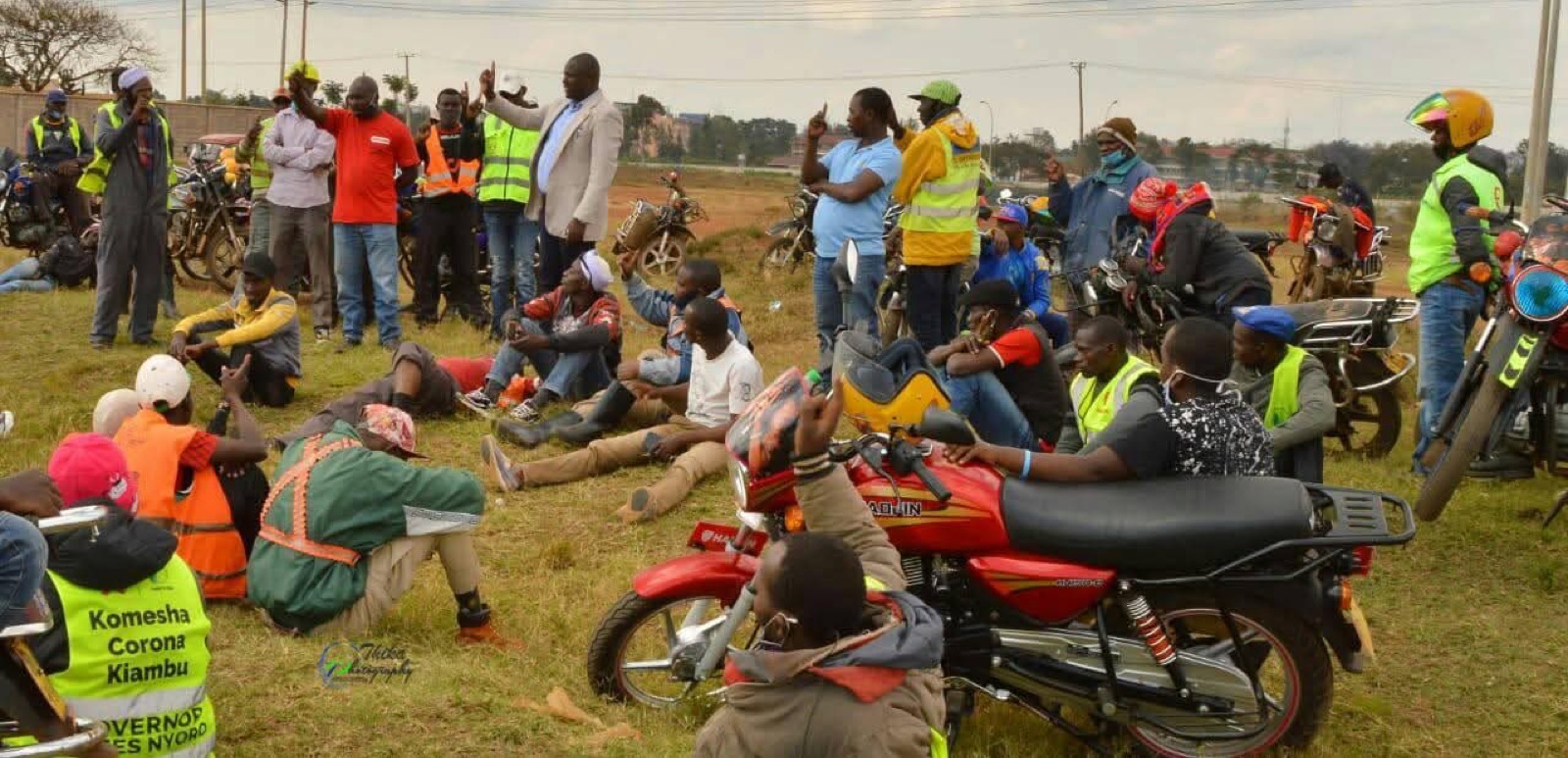 Master Kahara addressing residents in Thika